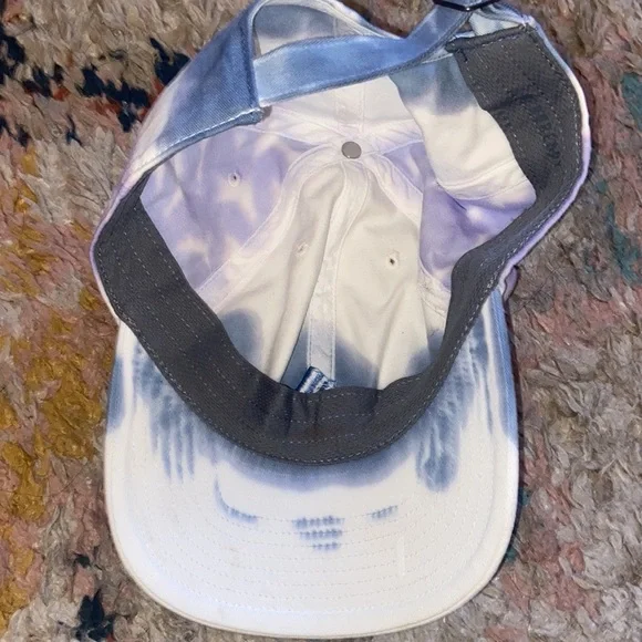 Womens Adidas tie dye cap - Picture 3 of 3